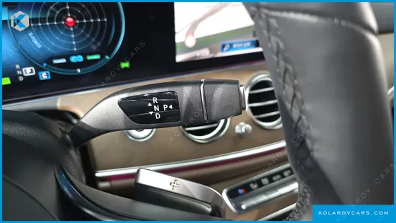 MERCEDES E-CLASS E220D 4MATIC EXCLUSIVE