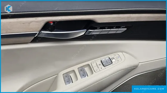 GENESIS G90 3.3 T AWD