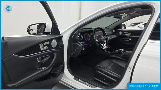 MERCEDES E-CLASS E300 AVANTGARDE