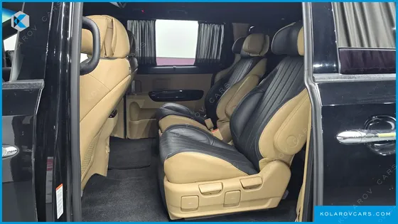 KIA CARNIVAL 9-SEATER HI-LIMOUSINE