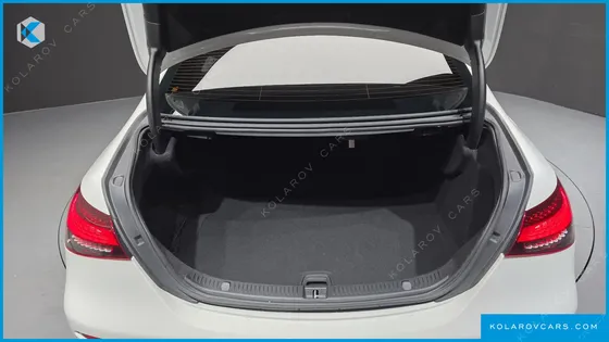 MERCEDES E-CLASS E220D 4MATIC AMG LINE