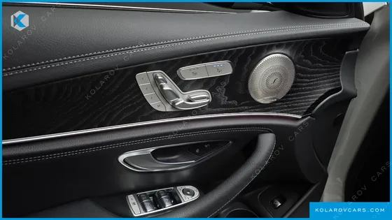 MERCEDES E-CLASS E220D 4MATIC AMG LINE
