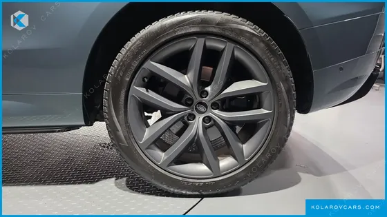 LAND ROVER RANGE ROVER SPORT D300 HSE DYNAMIC