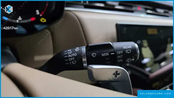 LAND ROVER RANGE ROVER SPORT D300 HSE DYNAMIC