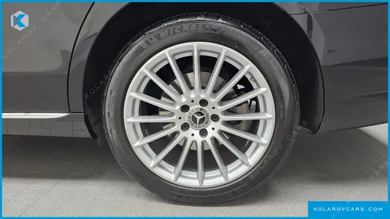 MERCEDES E-CLASS E220D 4MATIC EXCLUSIVE