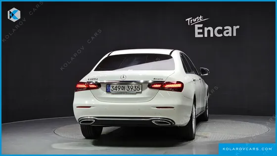 MERCEDES E-CLASS E220D 4MATIC EXCLUSIVE