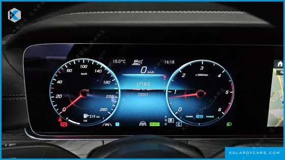 MERCEDES E-CLASS E220D 4MATIC AMG LINE