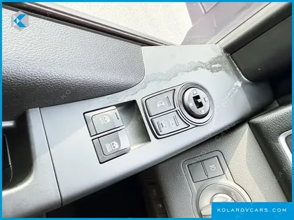 HYUNDAI SOLATI 15-SEATER