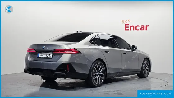BMW 5 SERIES 520I M SPORT