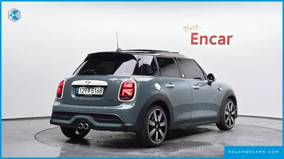 MINI COOPER 5DOOR MULTITIONE EDITION