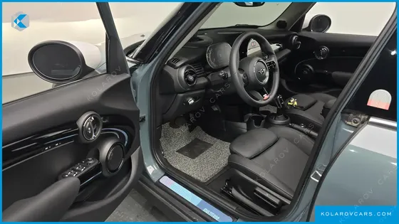 MINI COOPER 5DOOR MULTITIONE EDITION