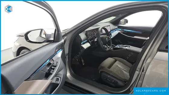 BMW 5 SERIES 520I M SPORT