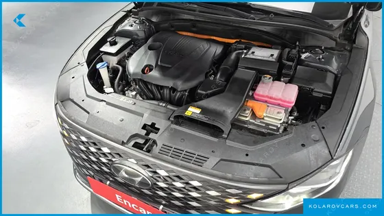 HYUNDAI GRANDEUR LE BLANC