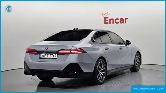 BMW 5 SERIES 520I M SPORT