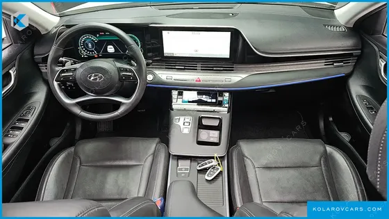 HYUNDAI GRANDEUR LE BLANC