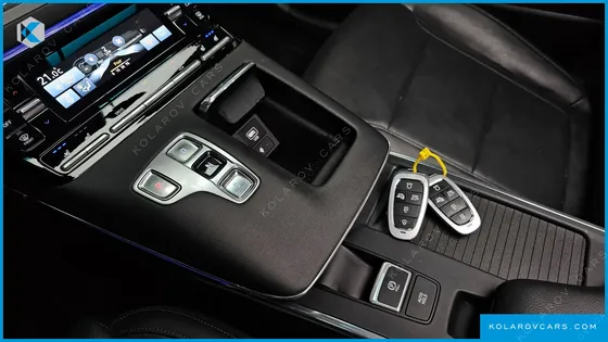 HYUNDAI GRANDEUR LE BLANC