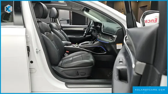 HYUNDAI GRANDEUR LE BLANC