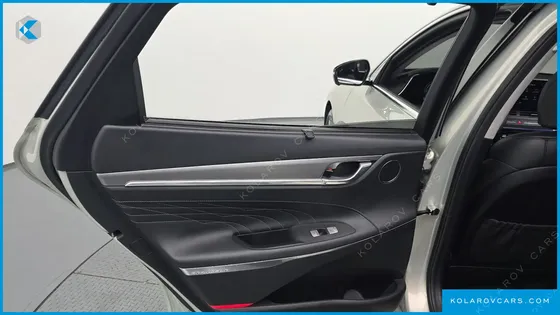 HYUNDAI GRANDEUR CALLIGRAPHY