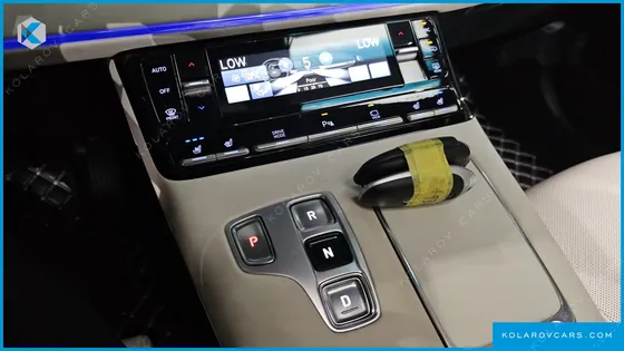 HYUNDAI GRANDEUR LE BLANC