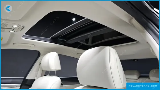 HYUNDAI GRANDEUR LE BLANC