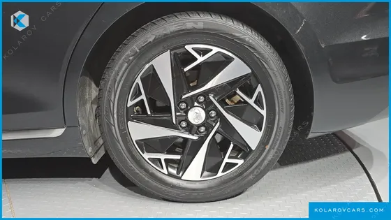 HYUNDAI GRANDEUR LE BLANC