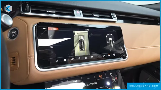 LAND ROVER RANGE ROVER VELAR 3.0 D300 R-DYNAMIC HSE