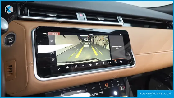 LAND ROVER RANGE ROVER VELAR 3.0 D300 R-DYNAMIC HSE
