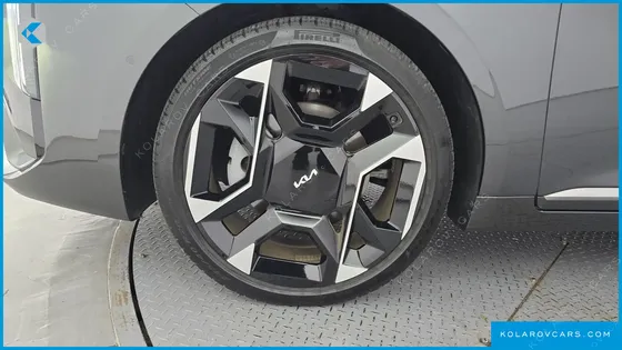 KIA K8 2.5 GASOLINE 2WD