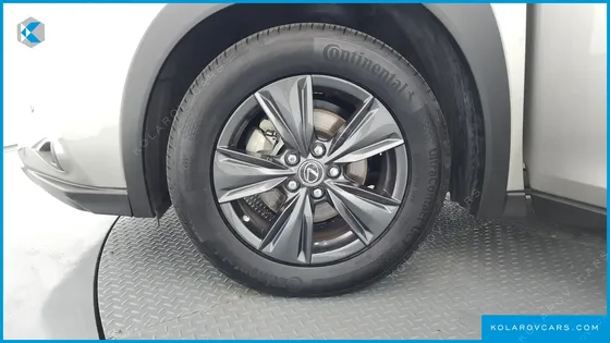 LEXUS UX 2.0 2WD