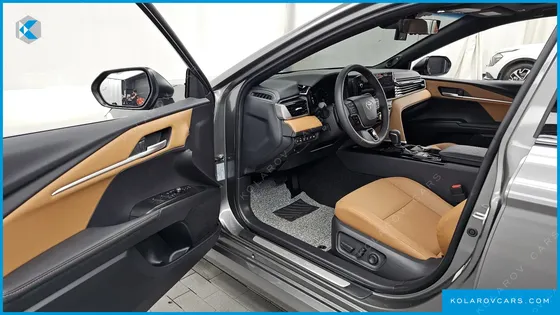 TOYOTA CAMRY 2.5 XLE PREMIUM HYBRID
