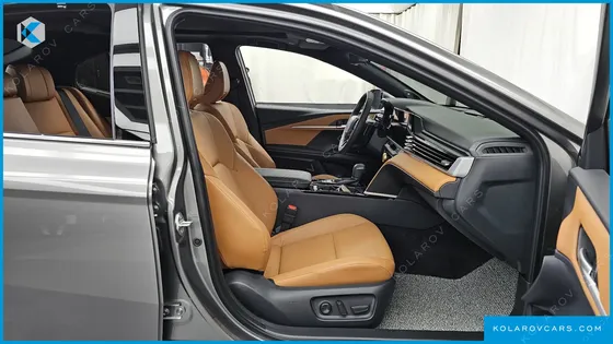 TOYOTA CAMRY 2.5 XLE PREMIUM HYBRID