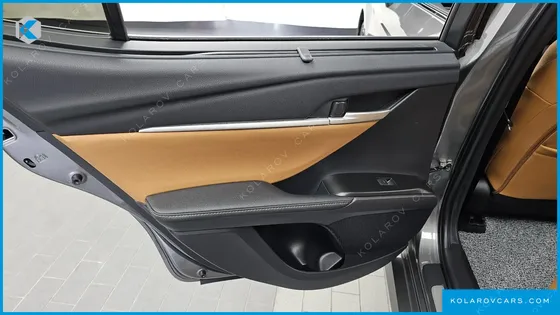 TOYOTA CAMRY 2.5 XLE PREMIUM HYBRID