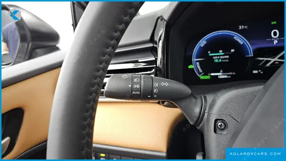 TOYOTA CAMRY 2.5 XLE PREMIUM HYBRID