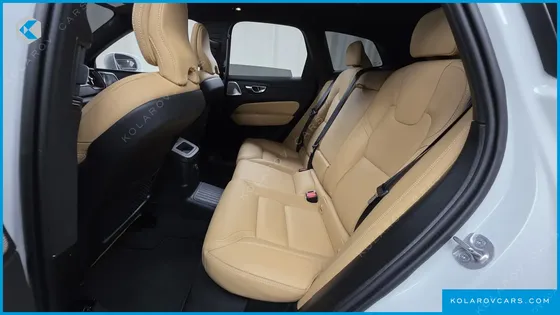 VOLVO XC60 T8 ULTRA BRIGHT
