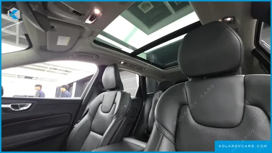 VOLVO XC60 B6 INSCIRTION