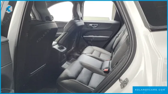 VOLVO XC60 T8 R-DESIGN