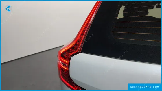 VOLVO XC60 T8 R-DESIGN
