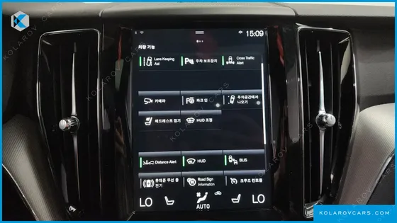 VOLVO XC60 T8 R-DESIGN
