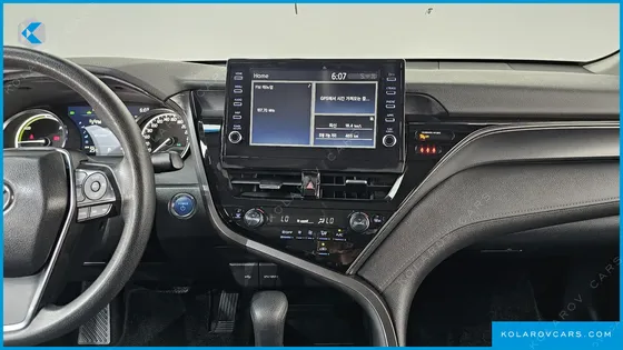 TOYOTA CAMRY 2.5 LE HYBRID