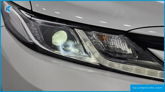 TOYOTA CAMRY 2.5 LE HYBRID