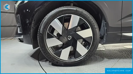 VOLVO XC60 T8 ULTRA BRIGHT