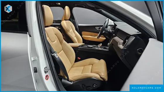 VOLVO XC60 B5 INSCRIPTION