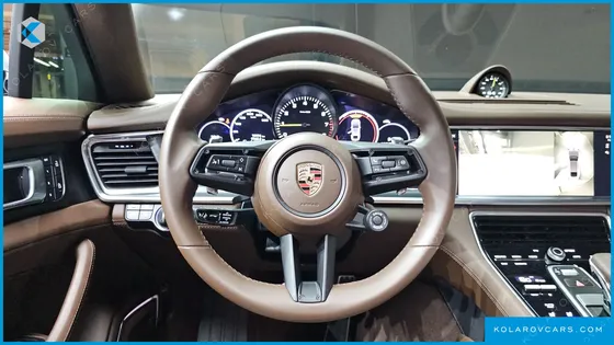 PORSCHE PANAMERA 2.9 AWD E-HYBRID PLATINUM EDITION
