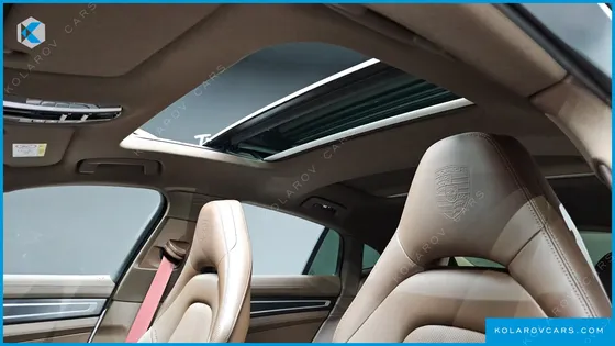 PORSCHE PANAMERA 2.9 AWD E-HYBRID PLATINUM EDITION
