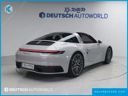 PORSCHE 911 TARGA 4S