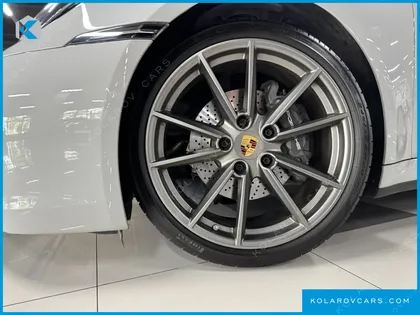 PORSCHE 911 CARRERA