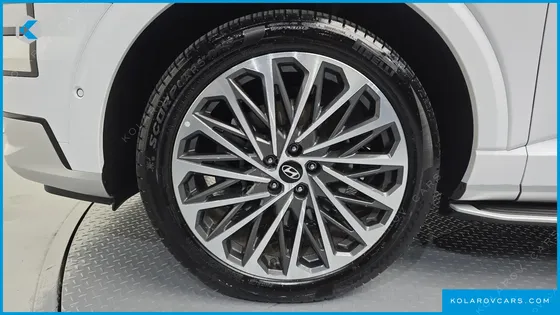 HYUNDAI PALISADE GASOLINE 2.5T 2WD 7-SEATER