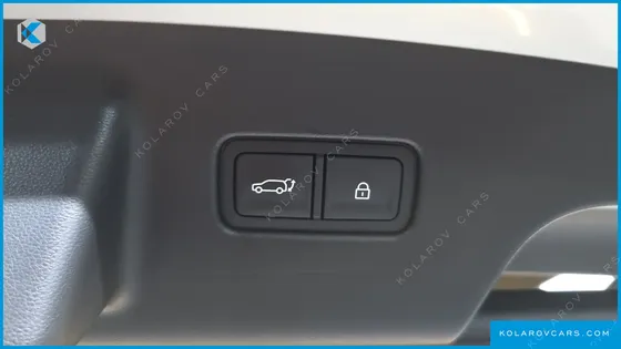 HYUNDAI PALISADE GASOLINE 2.5T 2WD 9-SEATER
