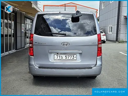 HYUNDAI STAREX WAGON 12-SEATER