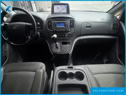 HYUNDAI STAREX WAGON 12-SEATER